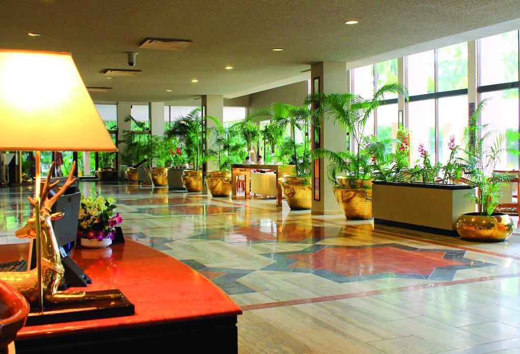 Отель Pan Pacific Sonargaon Дакка Экстерьер фото