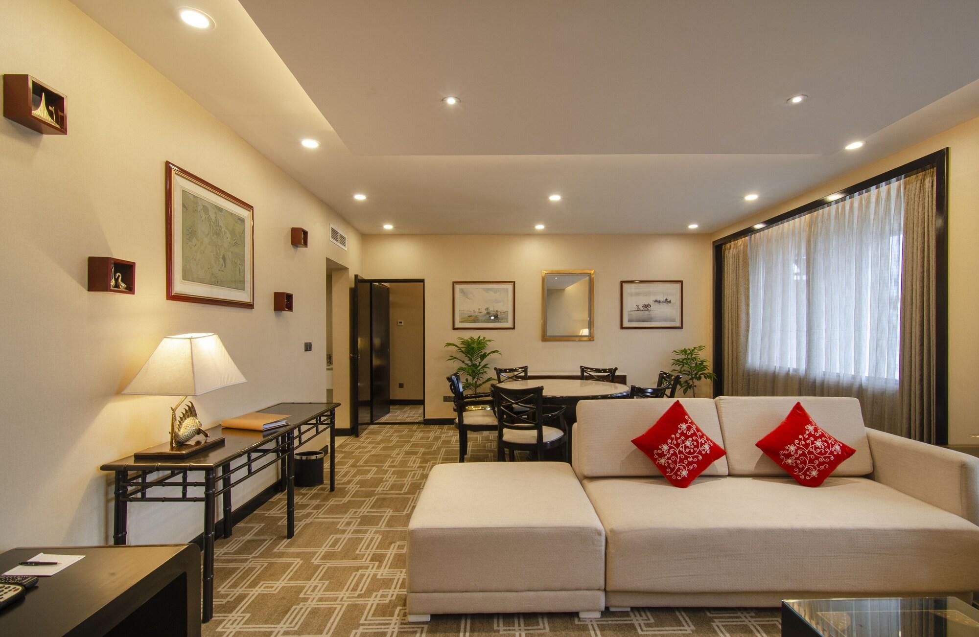 Отель Pan Pacific Sonargaon Дакка Экстерьер фото