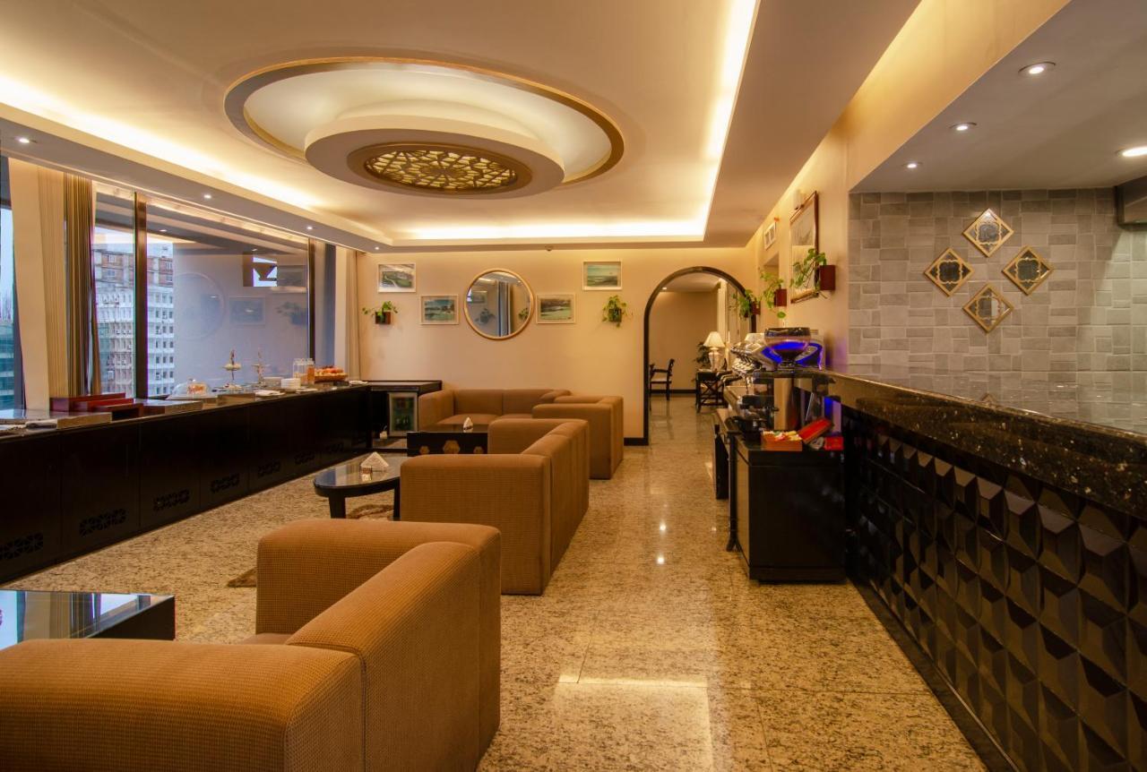 Отель Pan Pacific Sonargaon Дакка Экстерьер фото